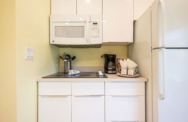 Casa Del Mar Beach Apartment - Photo 19