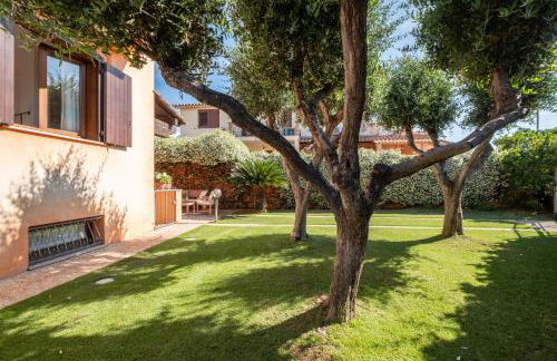 Mare e Centro 5 min auto - con Wi-fi, Netflix e A-C - Foto 30