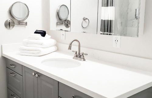 Vacation Home Minutes From Downtown, Great For Families - Foto 9