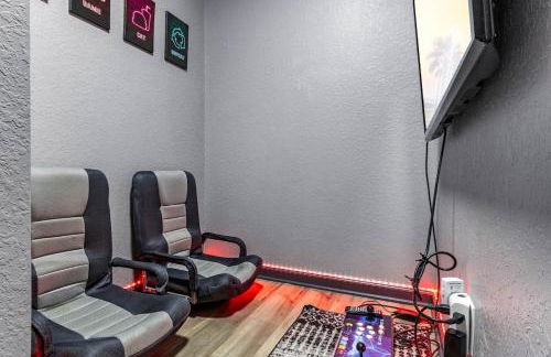 Themed Windsor Hills 6BR Private Pool Gameroom - Foto 16