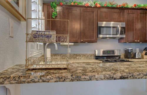 Mirage Pool House - Heart of LV, Swimming Pool, Games, heavenly relaxation - Photo 19