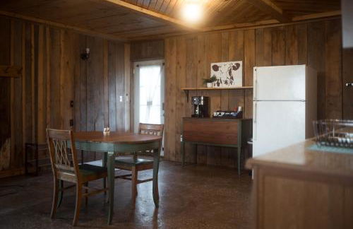 Driftless Edge Farm - Photo 18