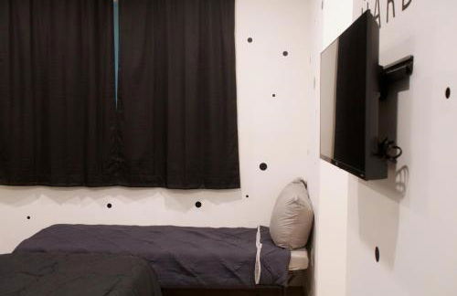 Noir and Gold Retreat - Foto 14