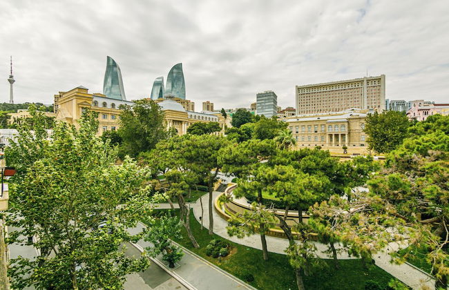 Luxury Apartment with Flame Tower View - Foto 19