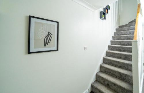 Duplex 2-Bed House with free Parking Near Greenwich O2 and city centre - Foto 14