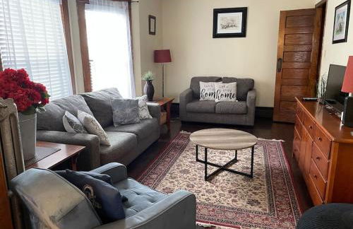 Vintage cute house 5 min from the beautiful Falls! - Foto 28