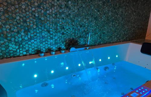 Lyon Premium - LuxeZen SPA - Foto 14