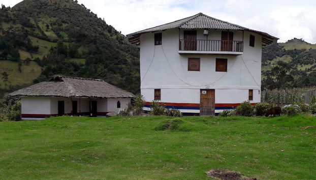 Visit the Casa Payán Cultural Center