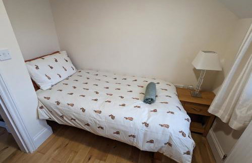 Unbeatable Llanberis Location, Detached with Parking, Snowdon Views. - Photo 30