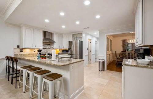 Relax In Private Pool & Cozy Gazebo At Param Farms - Foto 9