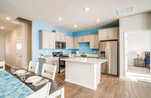 Pool Access and Beach Shuttle Millville Townhome! - Foto 7