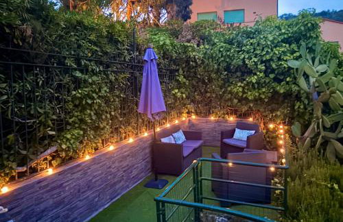 WAVE HOUSE - Cozy Oceanfront Gem with Private Terrace and AC - Foto 51