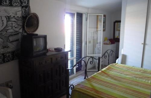 Graziosa Casa A 2 passi dalla Spiaggia e dal Castello - Foto 8