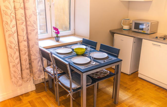 Mosaic Center Apartments - Photo 30