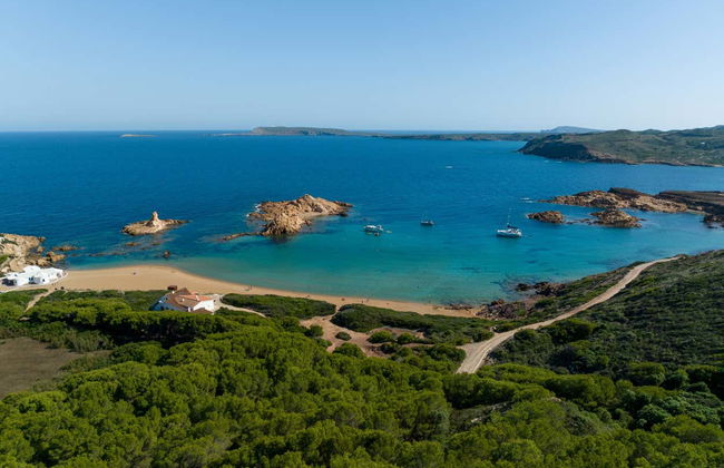 Paseo en barco por las calas del norte de Menorca - Foto 9