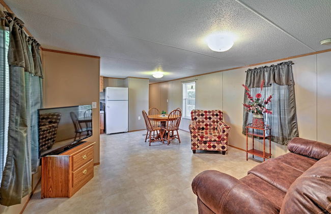 Waterloo Home with Fire Pit - half Mi to Boat Ramp! - Foto 33