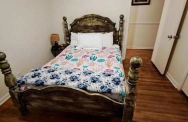 Pet-Friendly 3-Bedroom Ranch with Backyard, Fireplace & Near Nashville - Foto 10