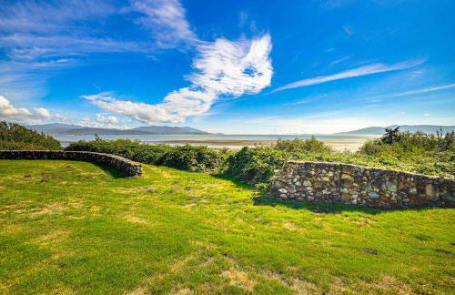 Waterfront Bellingham Bliss Steps to Beach! - Foto 2