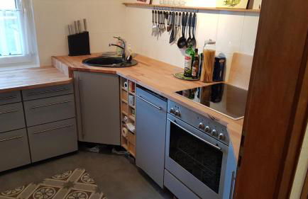 Stadtnahe Wohnung mit kl.Balkon und Parkplatz - Photo 1