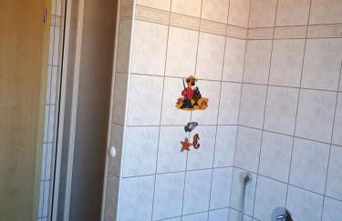 Ganze Wohnung mit Balkon, bis 5 Personen rund 90 qm - Foto 15