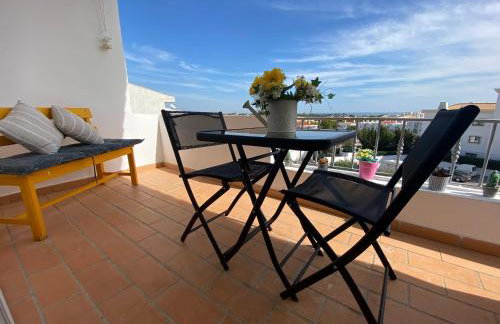 Moradia Olival- BBQ, 2 Quartos, Quintal - Foto 1