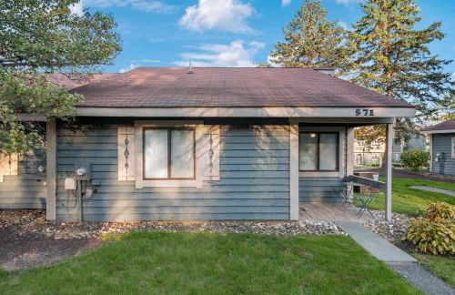 3BR Ski Resort Townhome-Sleeps 7 - Foto 30