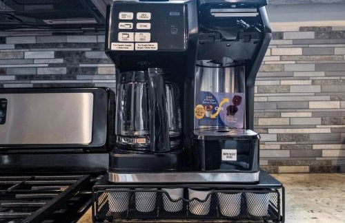 Spacious 3BR/BBQ/Yard/9 min to Downtown & Med Ctr - Foto 18