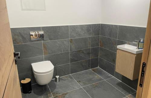 Gîte L'Après-Ski, Spa, Spacieux - Foto 33