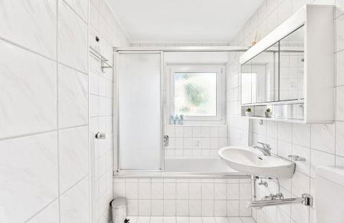 Sunshine - 4 Personen 20min Airport Messe - Foto 29