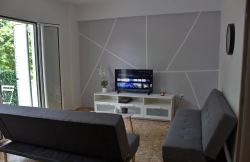 Aμvrosia Petalidi Square - Free WiFi, Smart TV, 2' λεπτά από την παραλία - Foto 2