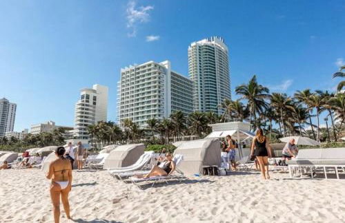 Fontainebleau Hotel Ocean View Fits 6! 1 BED/2 BA - Photo 26