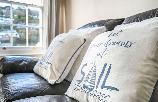 3bed Apartment Sleeps 5- Parking, Wifi, Near Beach - Foto 2