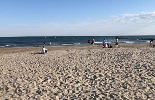 Agréable et lumineuse maison t4 air conditionné piscine jacuzzi parking - Foto 31