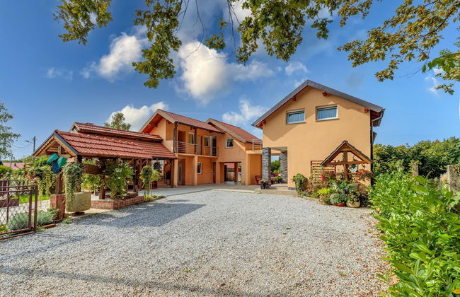 Pool House Klara With Sauna - Photo 46