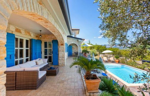 Stunning Home In Malinska With Wifi - Photo 16