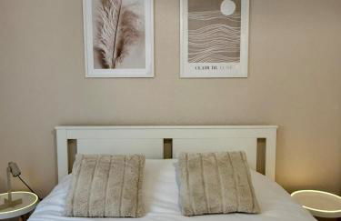 Le Clair de Lune Elegant T3 with Private Parking - Foto 17