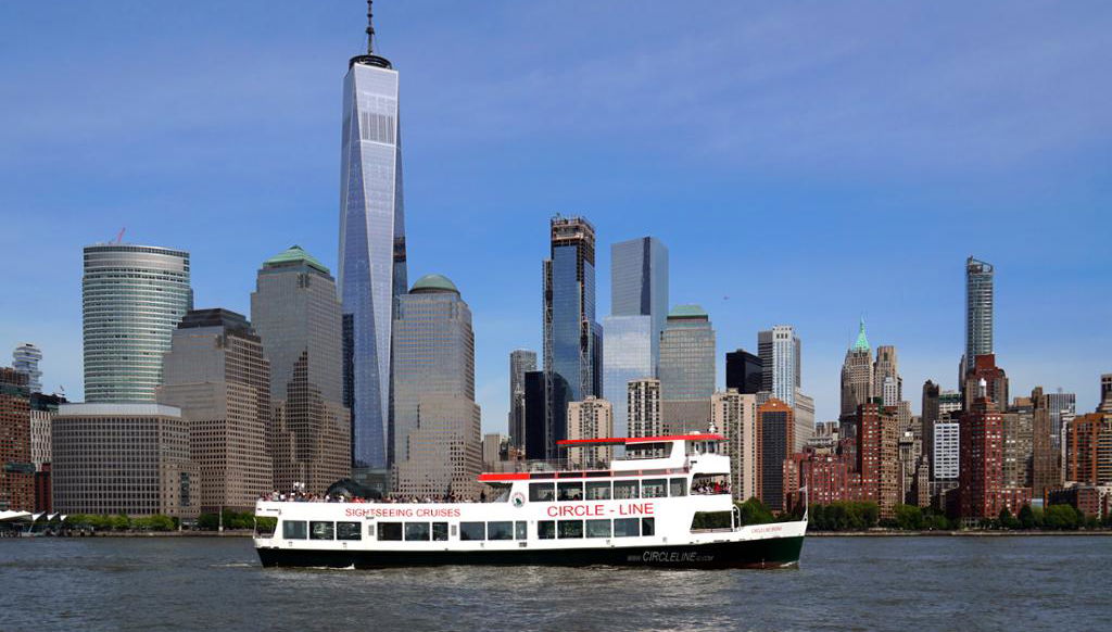 Harbor Lights Cruise - Photo 2