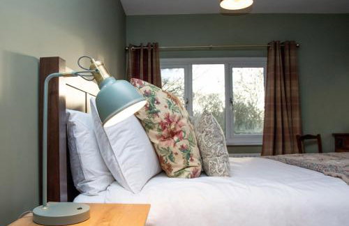 Two Bedroom Country Cottage in County Durham with Village Pub and Free Parking For Holidays and Work Stays - Foto 17