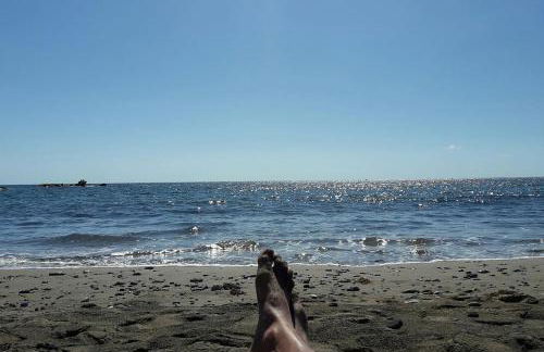 Burero Beach Stay - Comfy - Near airport & Beaches - Foto 32