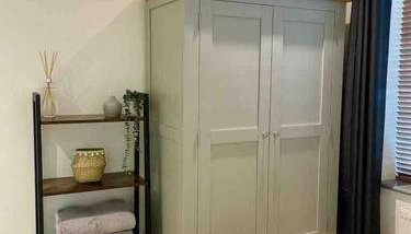 Modern Coastal 2 Bedroom Home to Relax and Unwind - Foto 4, wardrobe