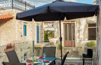 Marilena Natural Stone House, By Hellocrete - Foto 29