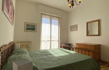 A Casa di Ale - Albenga frontemare - Foto 14