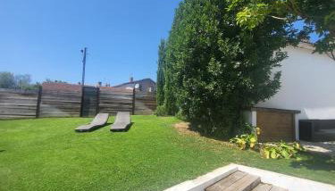 La maison de Marie - Photo 2, Garden, sunbed, Garden view