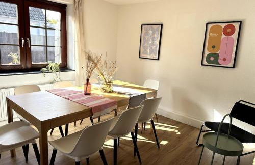 Spacious & Bright Family Escape - Photo 36