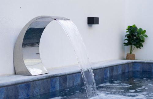 Casa Férias com Piscina Aquecida e Suítes Privadas - Foto 25