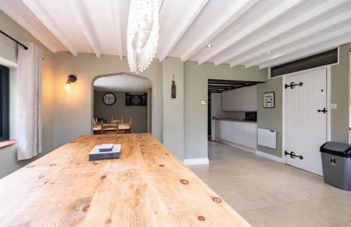 Countryside Retreat packed with Activities Tennis including Hot Tub, BBQ, Darts - Foto 34