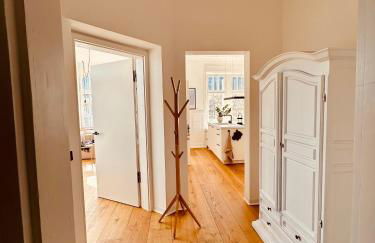 luxuriöse Altbau Wohnung in Denkmal-Villa - Foto 19