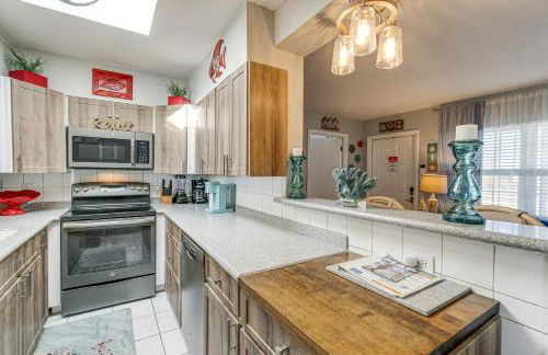 Port Charlotte Paradise with Private Outdoor Oasis! - Foto 10