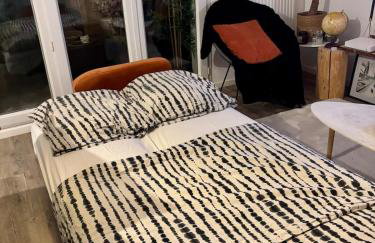 New apartment near Paris with balcony and free parking - Foto 9
