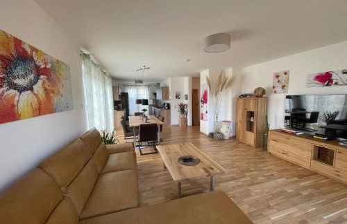 Helle Wohnung mit Balkon 120qm, 4Zimmer - Foto 9